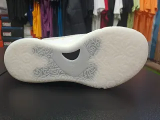 Zapatilla Baloncesto 361 Nikola Jokic