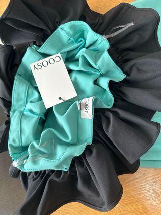 Vestido fiesta Coosy verde aguamarina con etiqueta