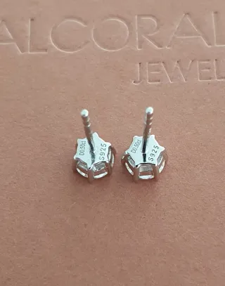 Pendientes Punto de Luz Moissanitas