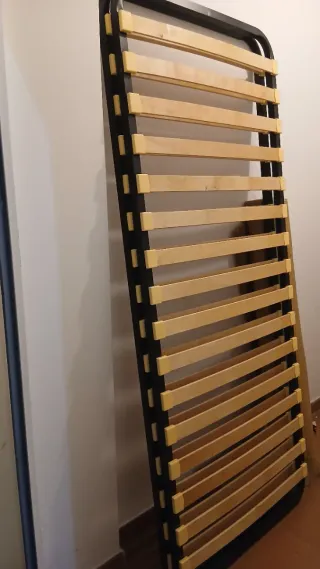 Somier 160x200 (2x80) con abrazaderas y 5 patas.