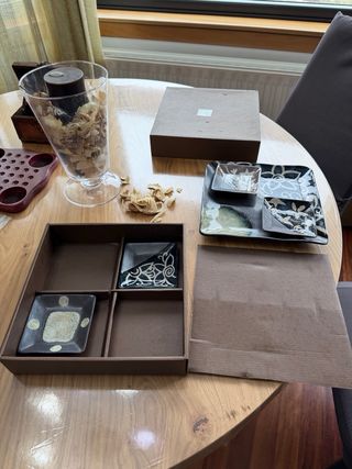 Lote de artículos decorativos y menaje de calidad