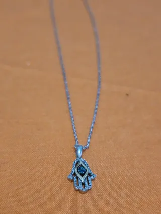 Colgante mano di Fátima plata oro 14k y zafiro