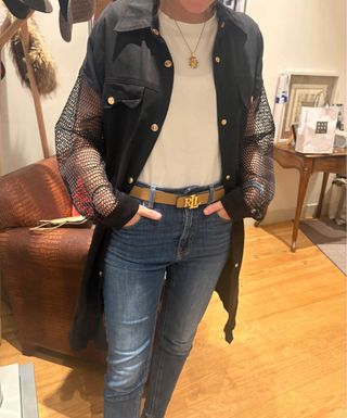 Sobrecamisa negra de malla