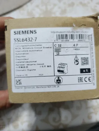 Siemens 5SL6432-7 Interruttor automatico 4poli c32
