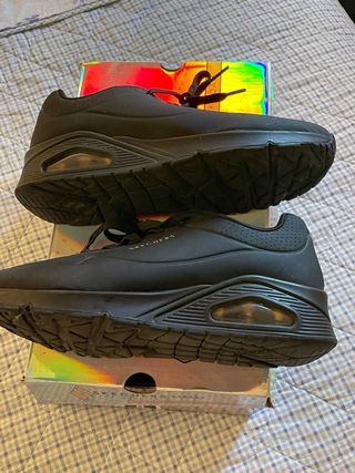 Zapatillas Skechers Street Negras Air-Cooled