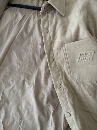 Casaco bege oversized homem