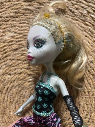 Monster High Lagoona Blue Muñeca