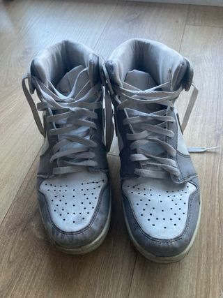 Jordan Air 1 Gris y Blanco