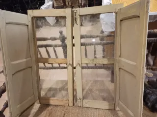 Ventanas con contra ventanas de madera