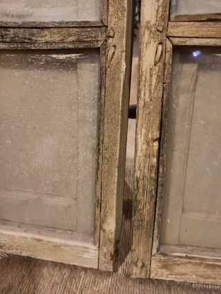 Ventanas con contra ventanas de madera