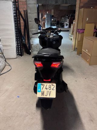 Moto Scooter 125cc Automática