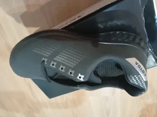Zapatos de seguridad ARTRA negros