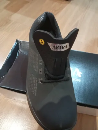 Zapatos de seguridad ARTRA negros