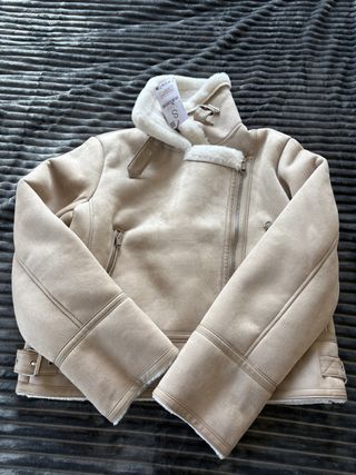 Cazadora Stradivarius Beige Talla S