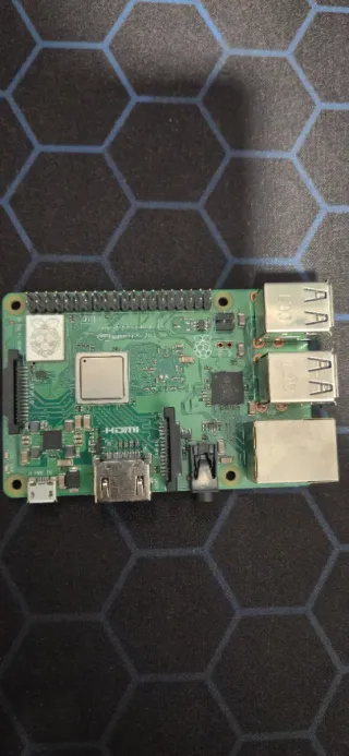 Raspberry Pi 3 Model B+