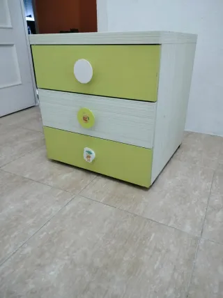 Mesa escritorio plegable o con patas y mesilla