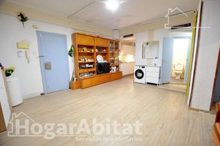 Piso en venta en Centro en Alicante