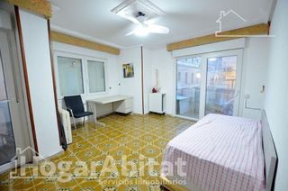 Piso en venta en Centro en Alicante