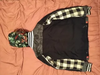 Giubbotto Desigual con cappuccio, taglia 9/10