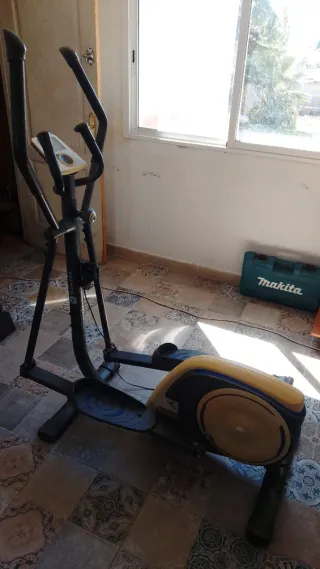 Elíptica VE330 ,màquina de fitnes pres banca