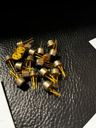 Transistores varios (ver descripción)