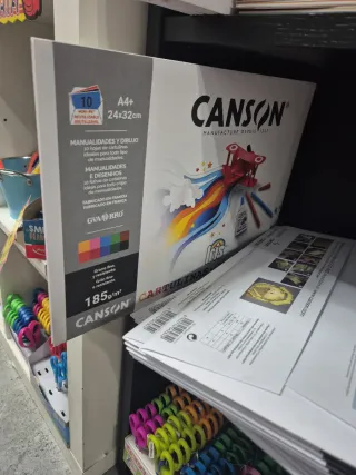 23 Packs Cartulinas Colores Iris A4 LIQUIDACIÓN