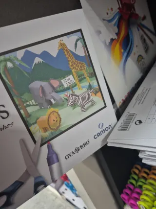 23 Packs Cartulinas Colores Iris A4 LIQUIDACIÓN