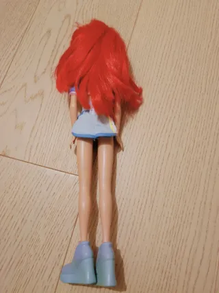 Bambola Winx Bloom trendy spring