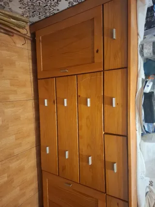 Mueble de entrada de madera