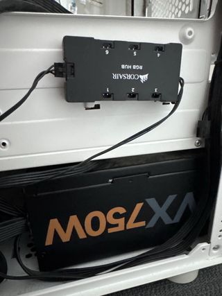 PC sobremesa con placa averiada.