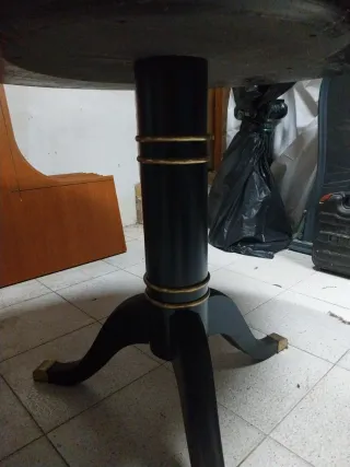 Mesa de comedor redonda vintage