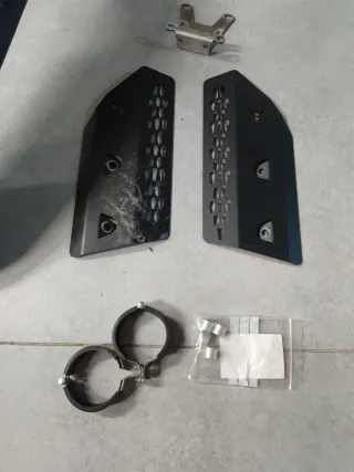 Solo protector lateral y abrazadera