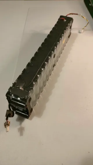 Batería Patinete Xiaomi Mi 3. Led rojo 3parpadeos