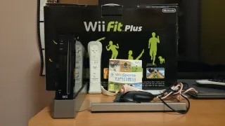 Nintendo Wii + Wii Balance + Wii Fit Plus