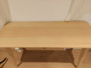 Escritorio de madera LISABO IKEA