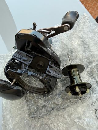 Carrete Casting Shimano Curado 201 HG