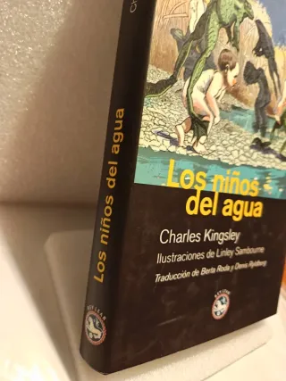 Los niños del agua (Literatura) (Spanish Edition)