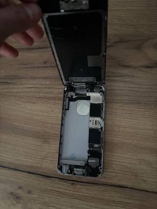 iPhone 6s reventado para piezas
