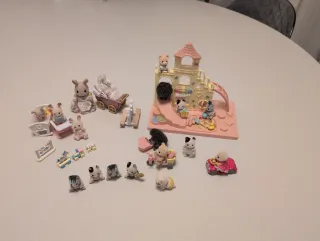 Parque Sylvanian Families + Familia Conejos