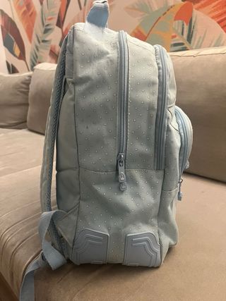 Mochila escolar azul con estrellas y lentejuelas