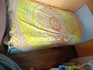 Cama individual con cajones