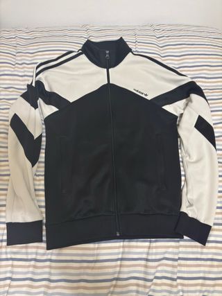 3 Chaquetas Adidas Originals estilo retro