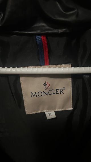 Plumas Moncler Negro