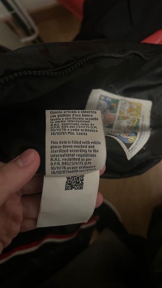 Plumas Moncler Negro