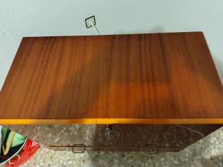 Baúl antiguo de madera