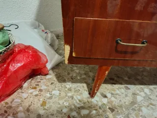 Baúl antiguo de madera