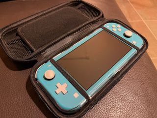 Nintendo Switch Lite Blu + 3 Giochi