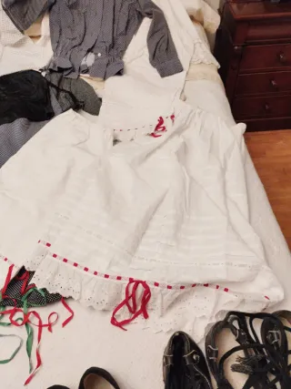 Traje neska/ casera vasca