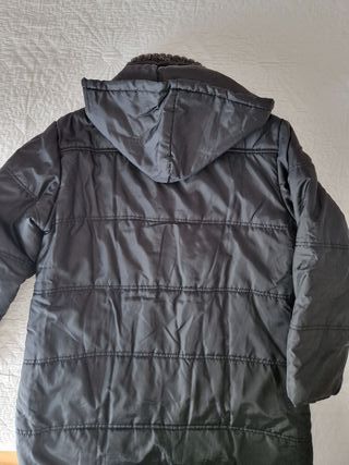 Abrigo acolchado negro talla 46-48