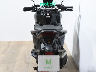 HONDA X-ADV 750 (A)